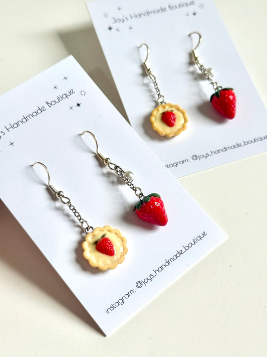 Strawberry Tart and Strawberry Earrings - Handmade from polymer clay