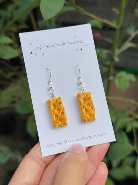 Apple Turnover Earrings - Handmade from polymer clay